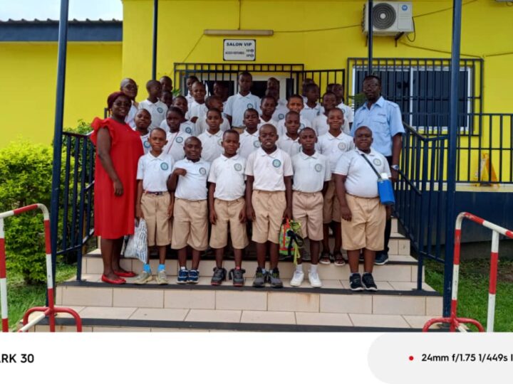 Les élèves de l’école St Joseph de Calasanz en visite guidée à SETRAG