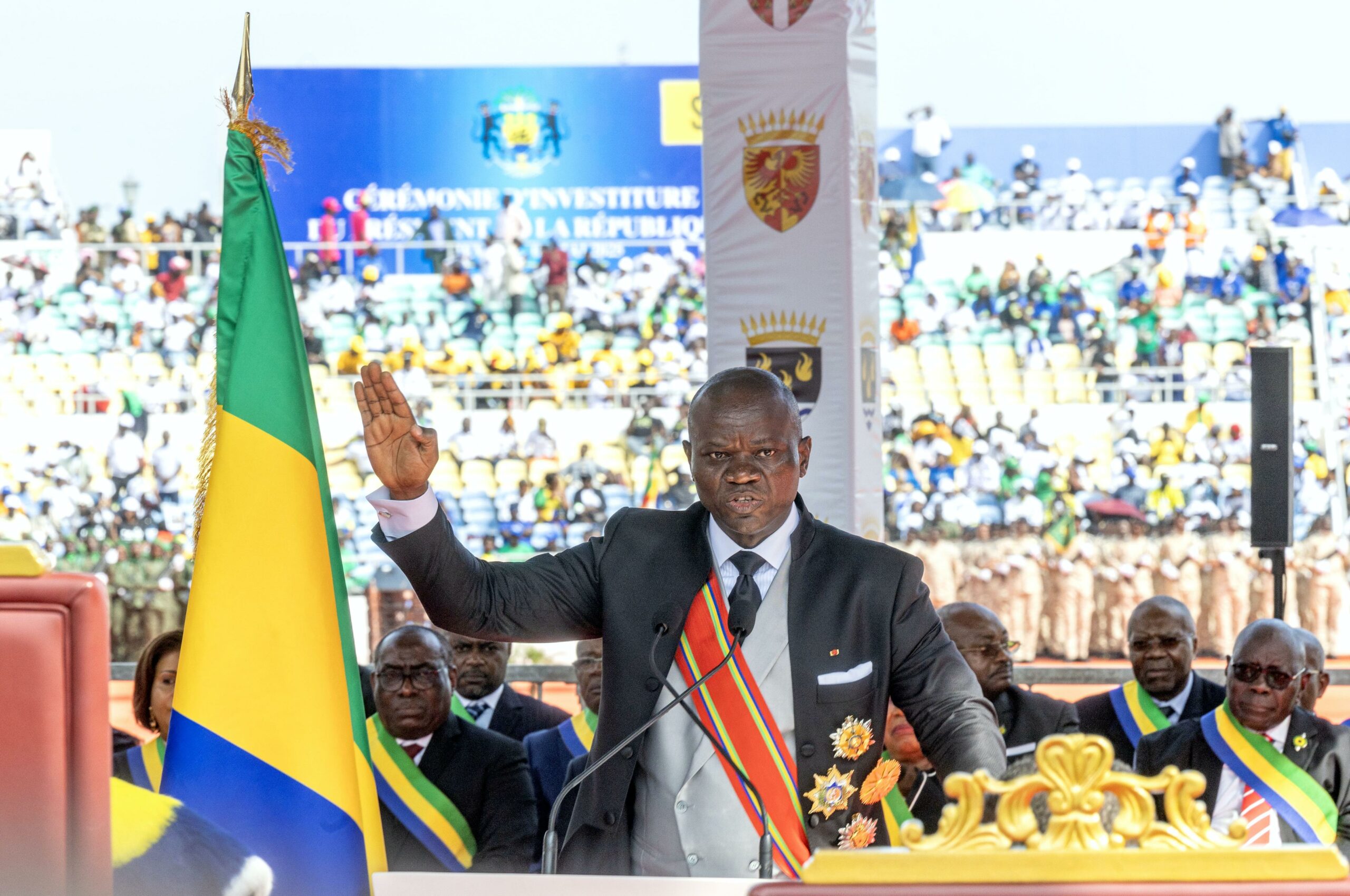 L’investiture du président Oligui Nguema en image