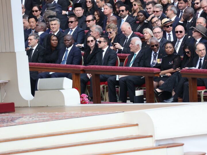 Oligui Nguema assiste à la messe inaugurale du ponticat de Sa Sainteté le pape Leon XIV