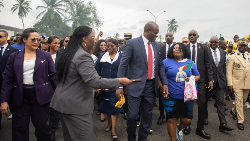 Une foule en liesse pour accueillir Oligui Nguema de retour de Washington