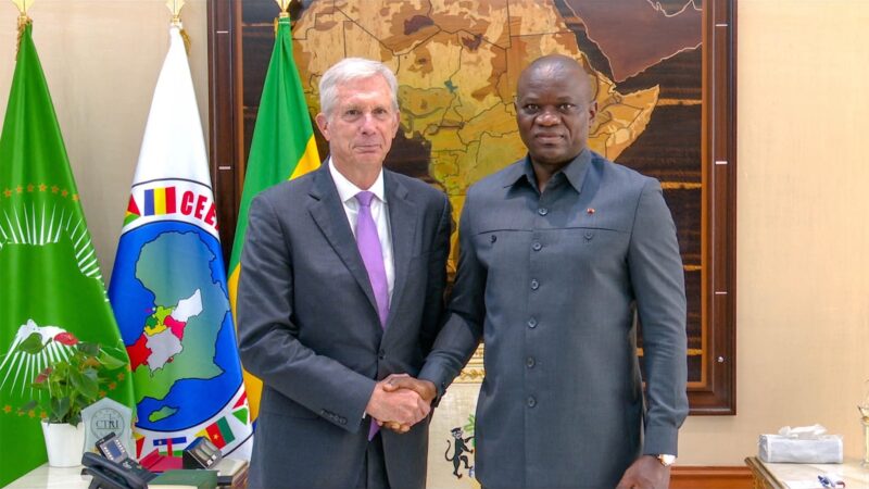 Un haut gradé de l’armée américaine chez Oligui Nguema