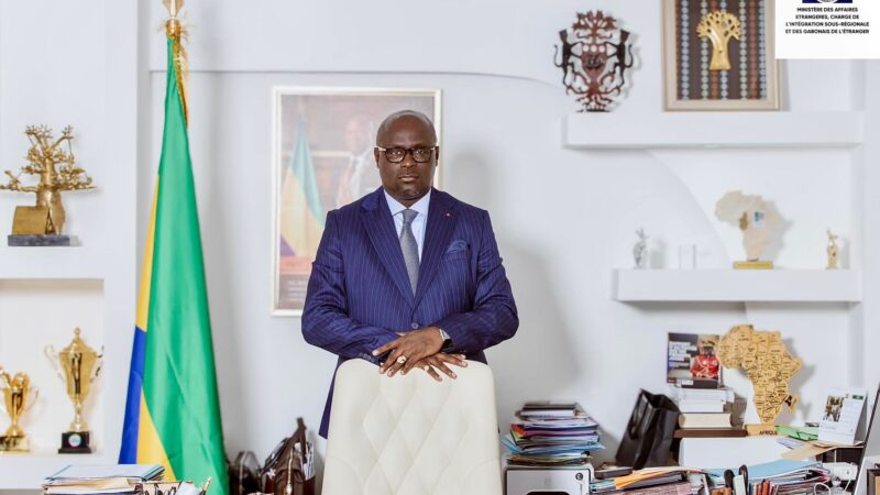 Accident de la circulation :  le ministre des Affaires étrangères est absent du Gabon