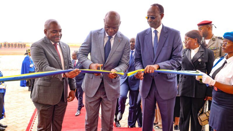 Le chef de l’Etat inaugure plusieurs édifices dans le Haut-Ogooué
