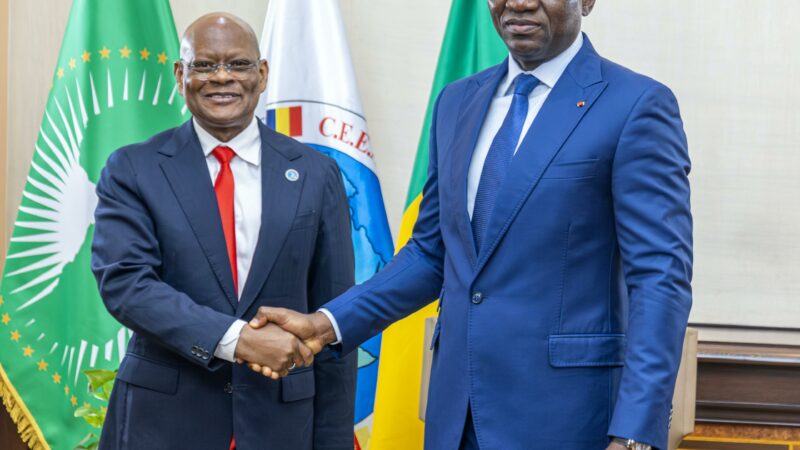 Le president de la Commission de la CEEAC fait ses adieux à Oligui Nguema