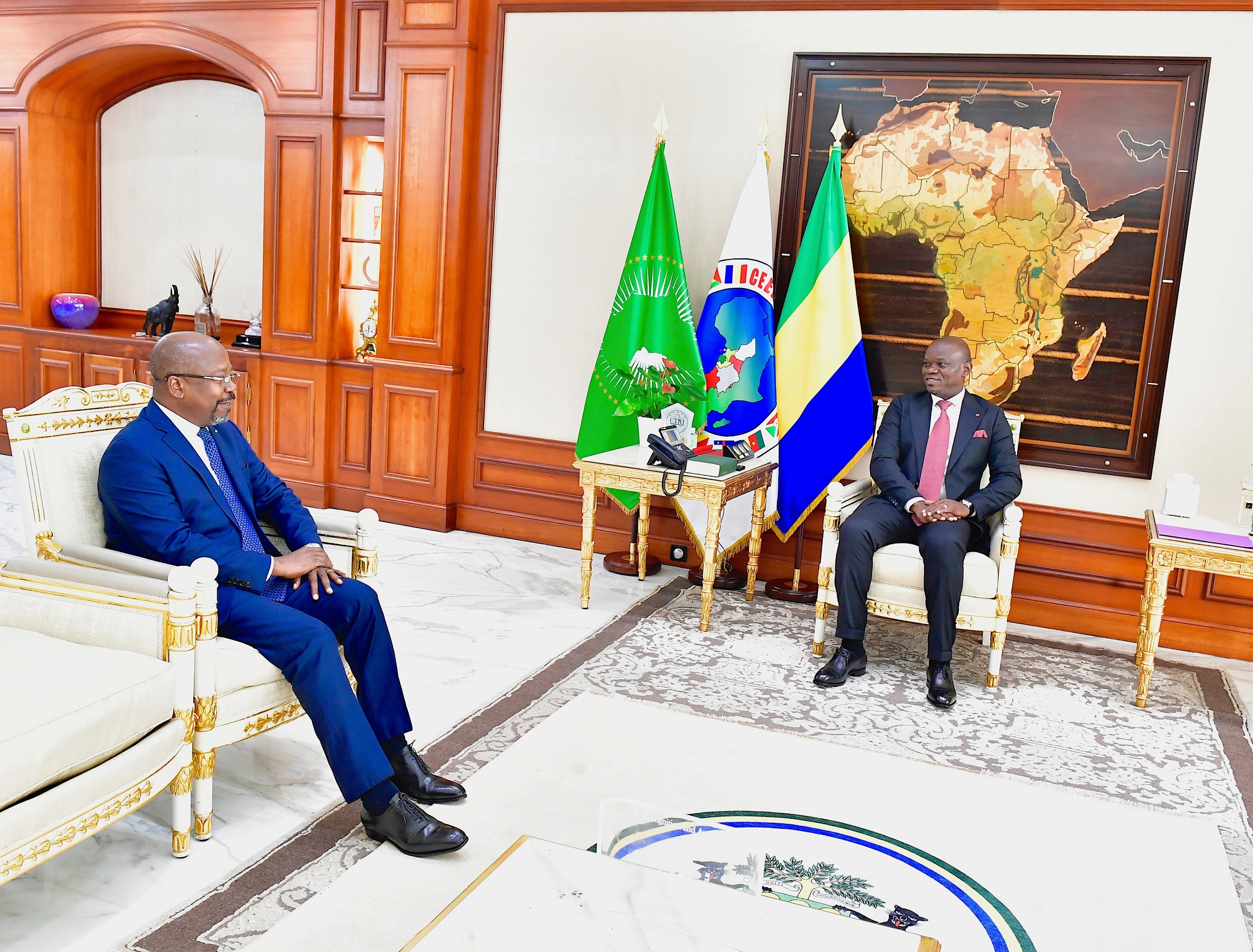 Oligui Nguema et Billie By Nze discutent du bon déroulement des élections législatives et locales du 27 septembre