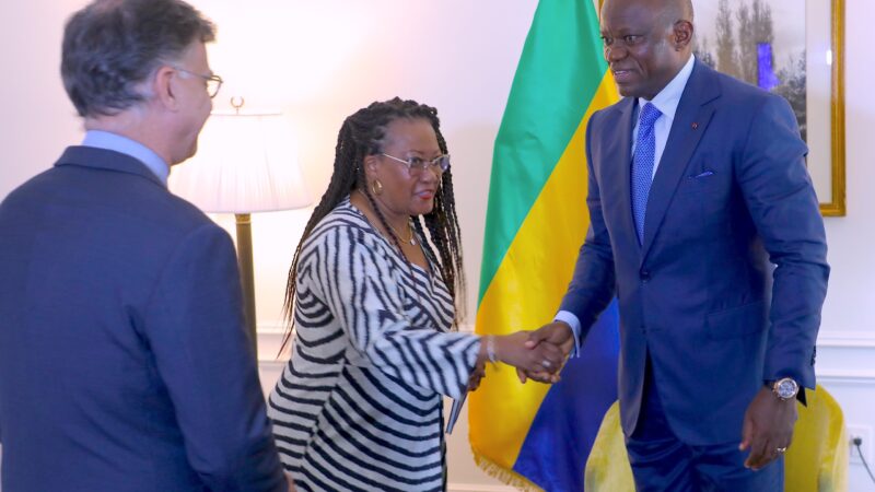 Economie: Oligui Nguema rencontre deux importants opérateurs économiques