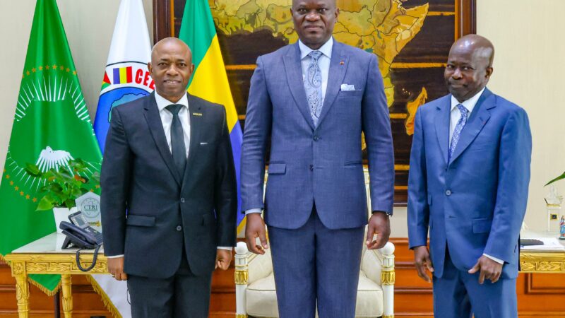 Sport: les présidents des CNO du Sénégal et du Gabon au palais du bord de mer