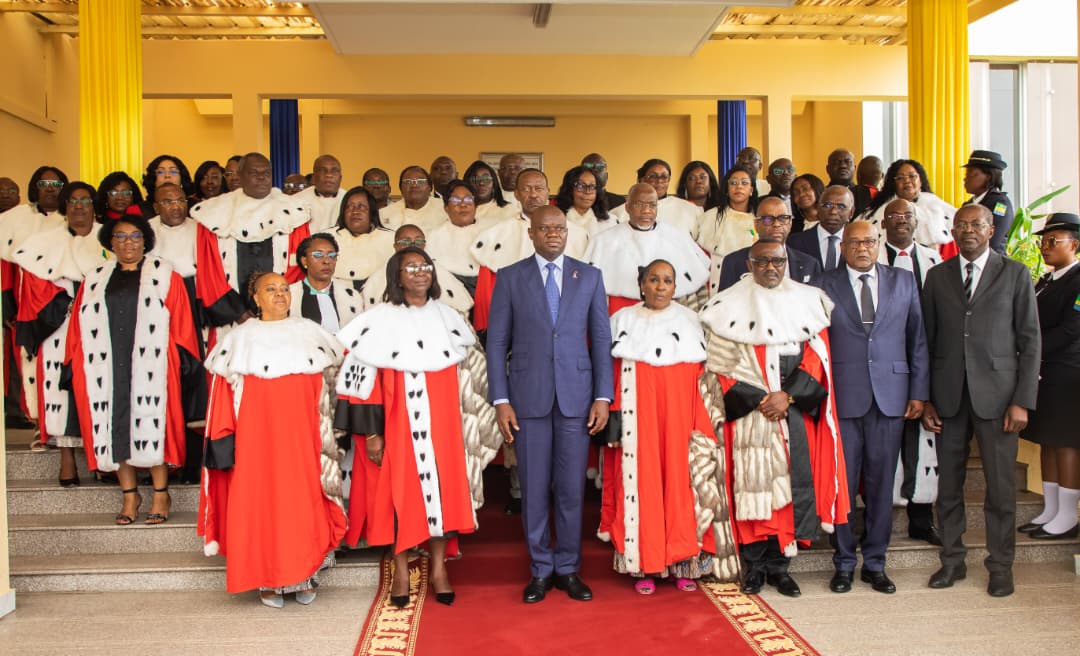 Brice Clotaire Oligui Nguema préside la cérémonie de rentrée judiciaire 2025-2026 à Libreville