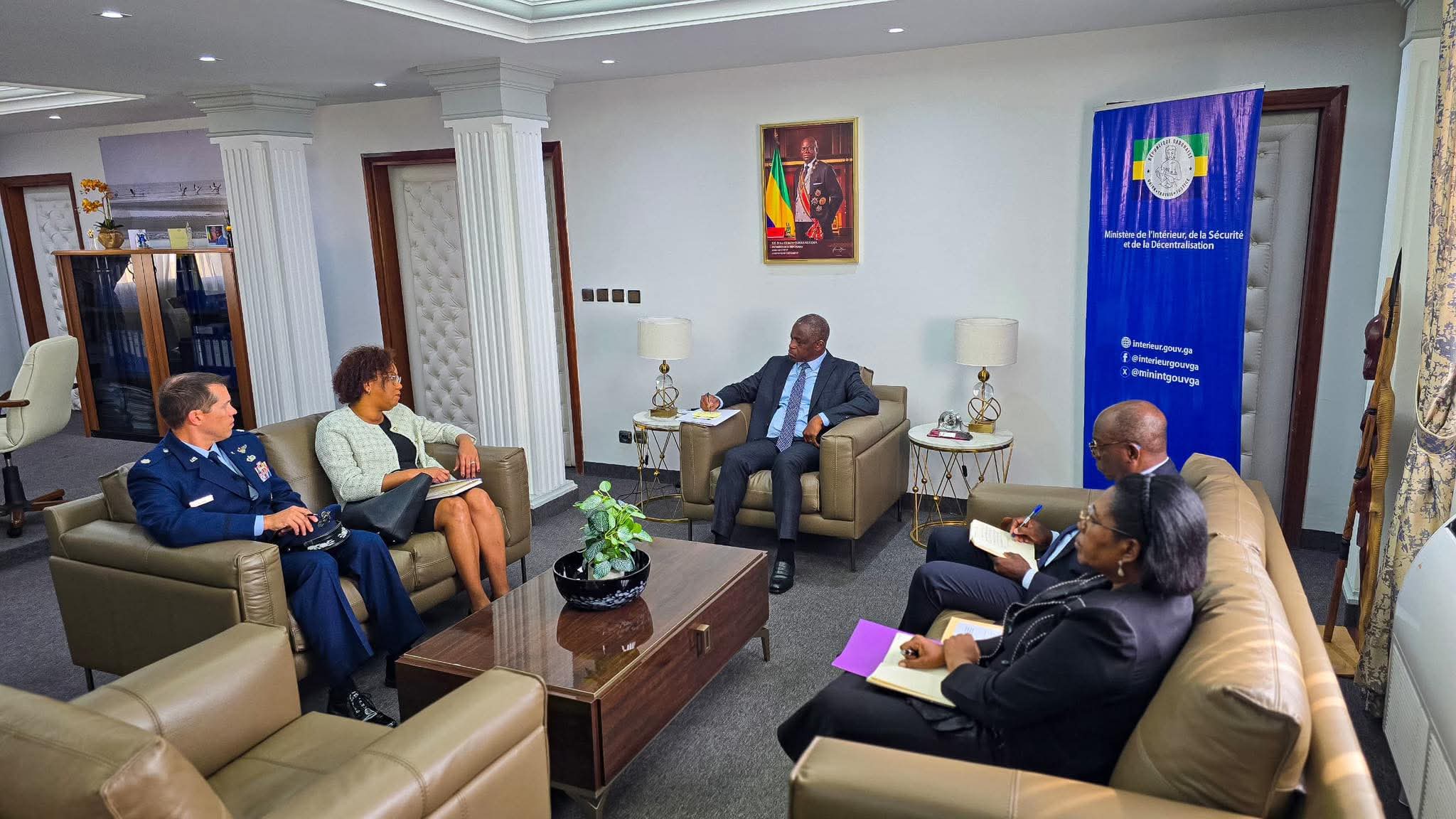 Diplomatie: l’ambassadeur des USA chez Hermann Immongault