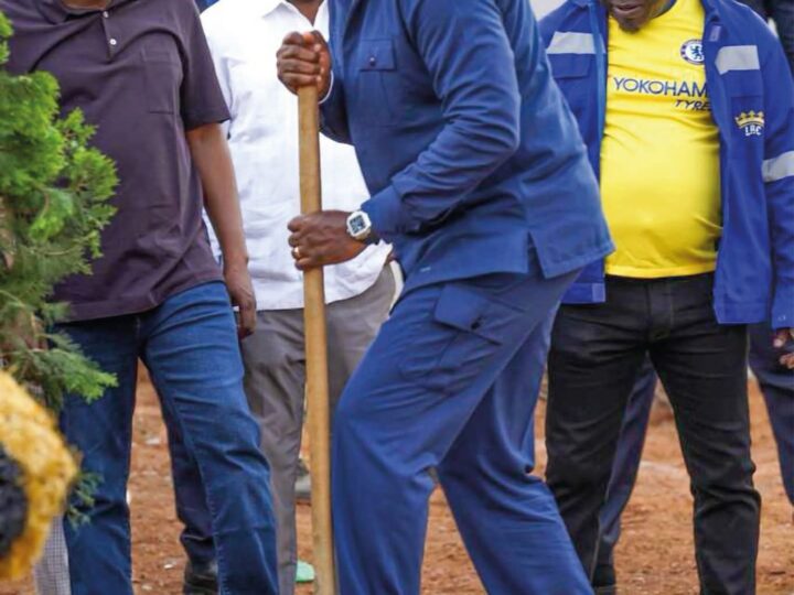 Oligui Nguema sur plusieurs chantiers en voie de réalisation à Oyem