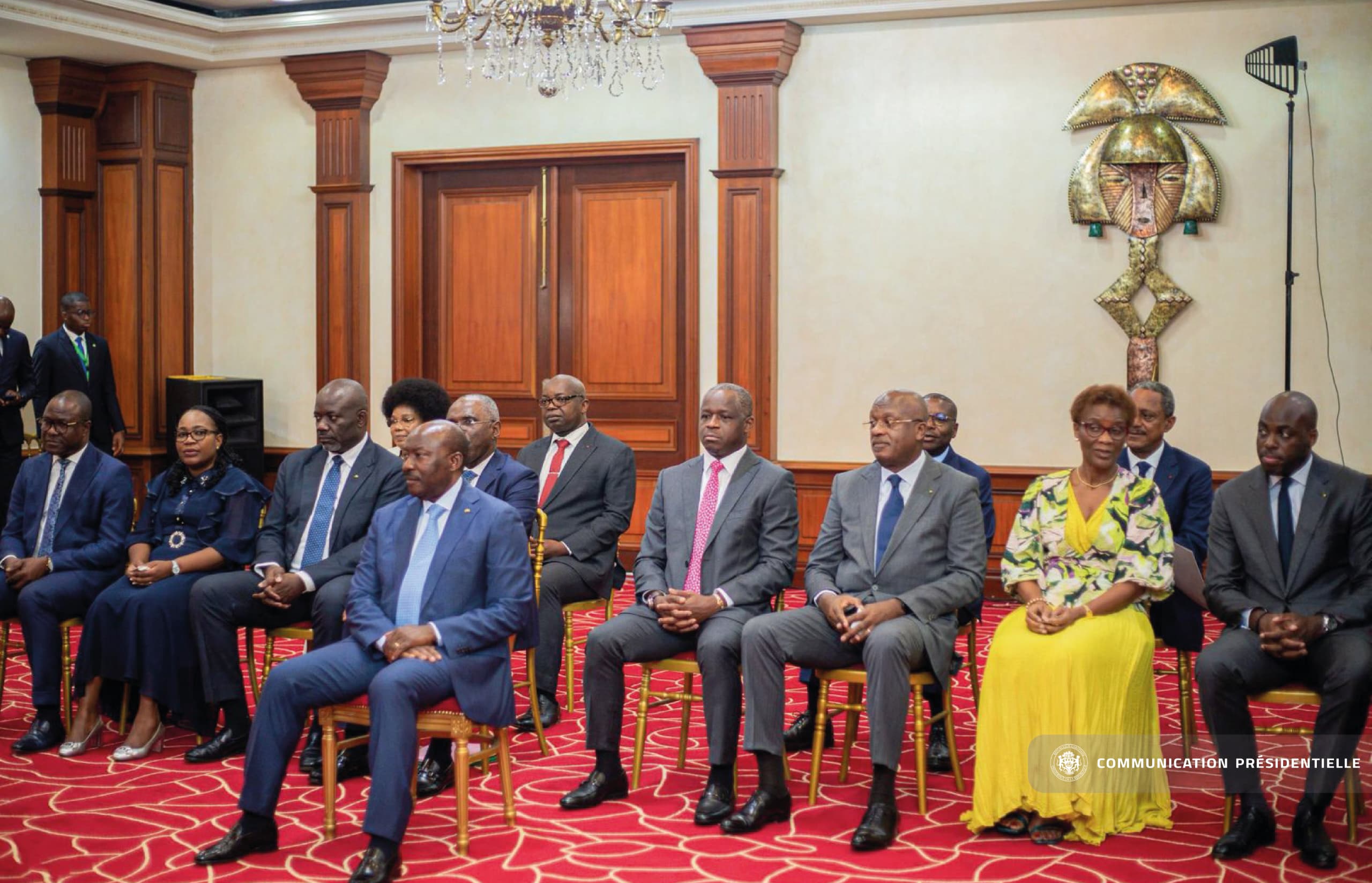 Les ministres élus sénateurs présentent leur démission au chef de l&rsquo;Etat