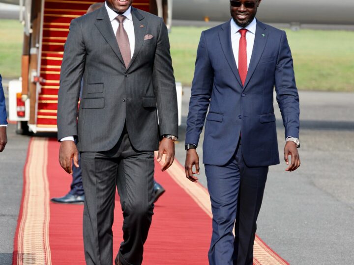 Diplomatie : de retour d&rsquo;un voyage à Brazzaville,  Bassirou Diomaye Faye effectue une escale à Libreville